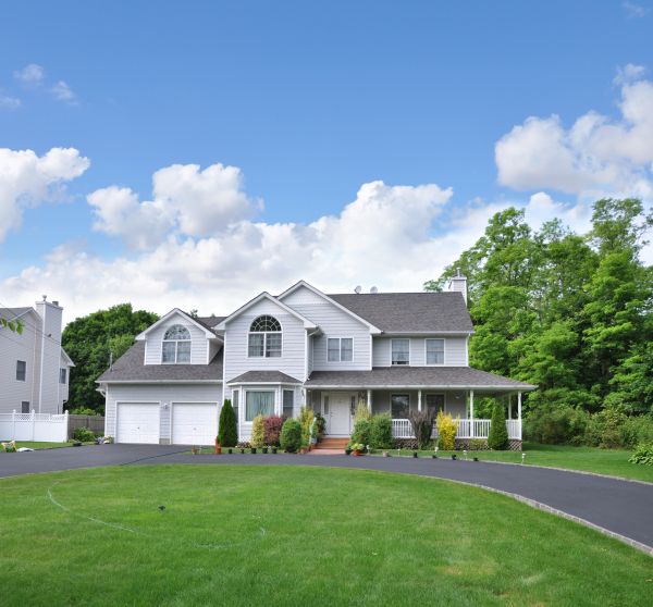 Asphalt Driveway Sealcoating in Johnstown